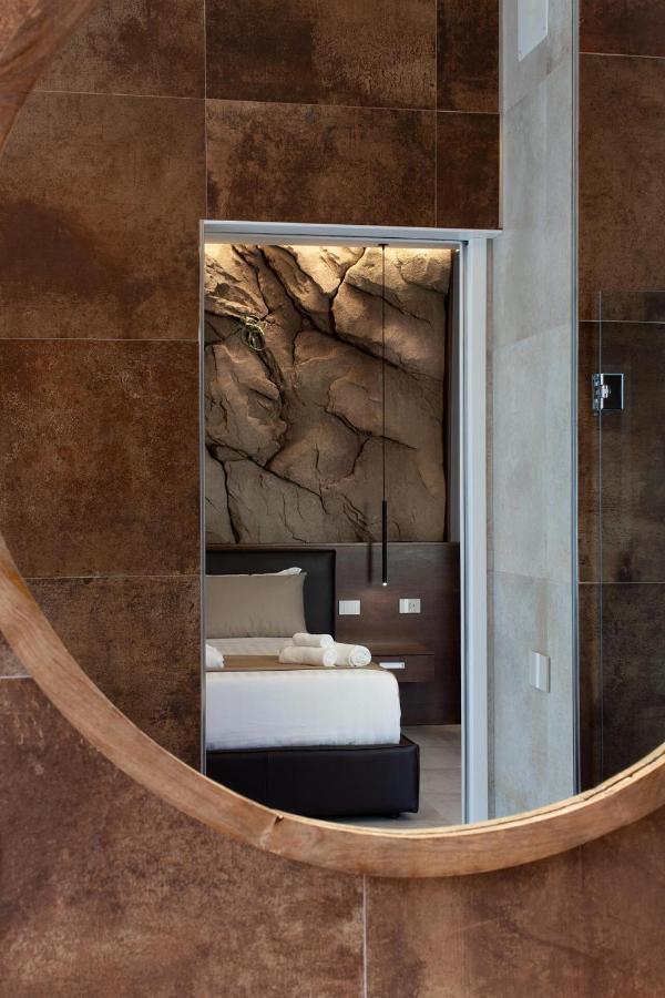Palazzo Ferrucci Luxury Suites Cagliari Esterno foto