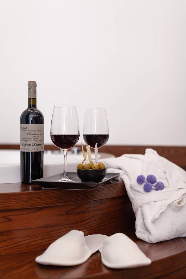 Palazzo Ferrucci Luxury Suites Cagliari Esterno foto