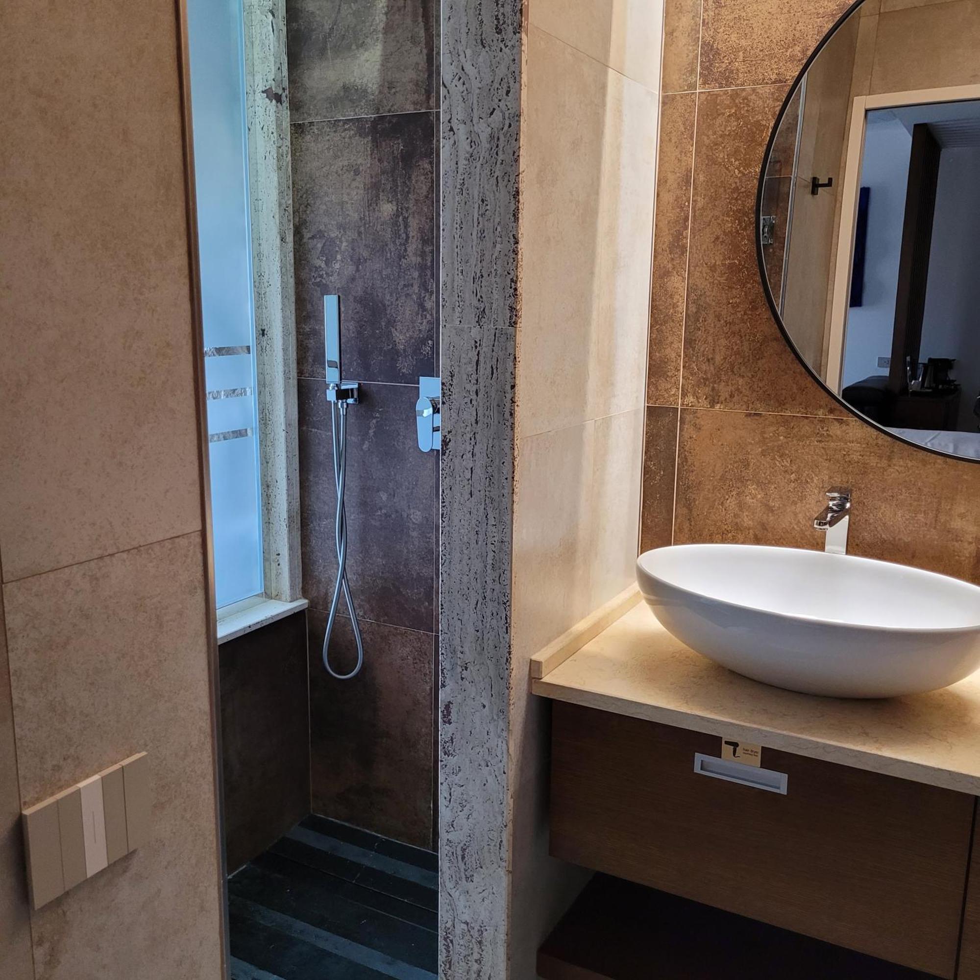 Palazzo Ferrucci Luxury Suites Cagliari Esterno foto