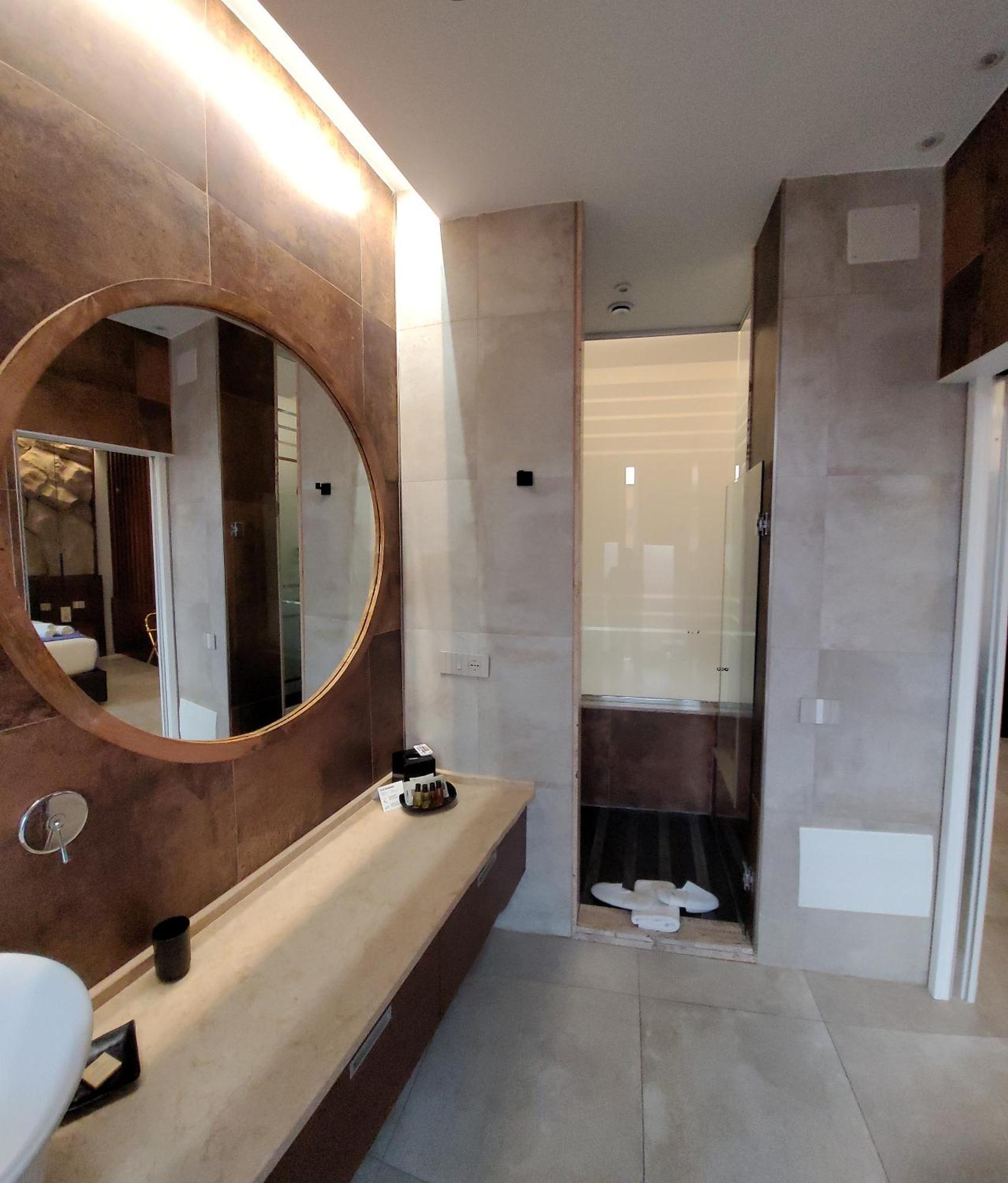 Palazzo Ferrucci Luxury Suites Cagliari Esterno foto